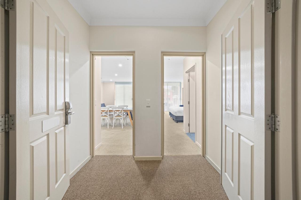 Macquarie Waters Boutique Apartment Hotel Port Macquarie Extérieur photo