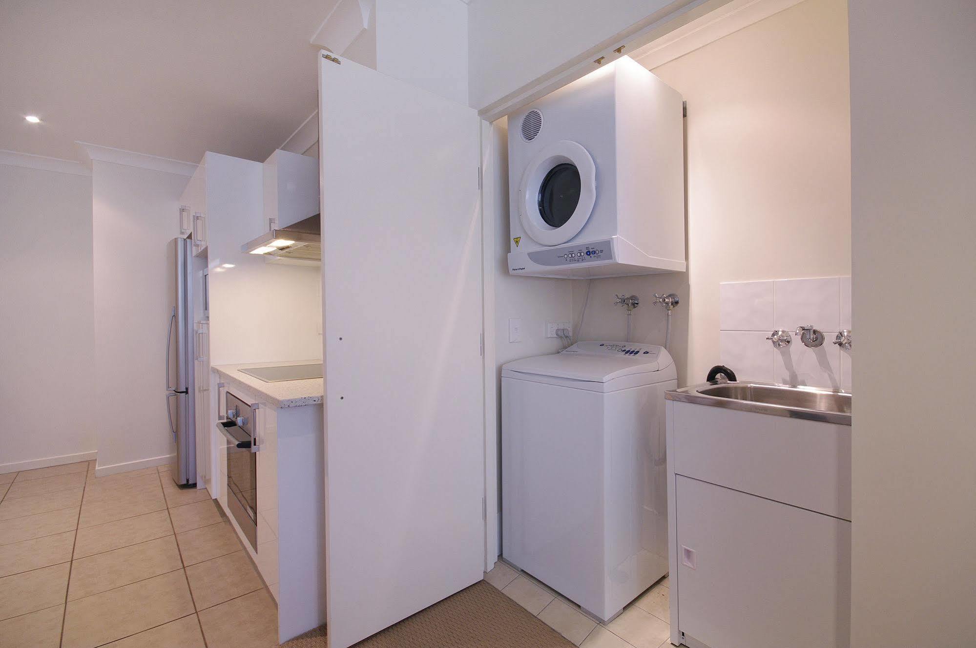 Macquarie Waters Boutique Apartment Hotel Port Macquarie Extérieur photo